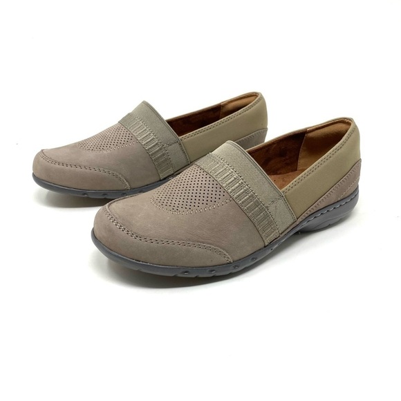 Cobb Hill WOMEN'S PENFIELD A-LINE SLIP-ON SHOE Taupe WIDE - Picture 2 of 9